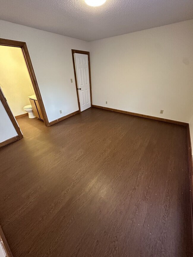 Foto del edificio - 1 Bedroom 1 Bathroom Condo!