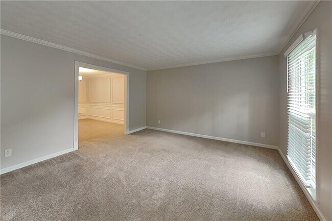 Foto del edificio - 115 Spring Ridge Ct