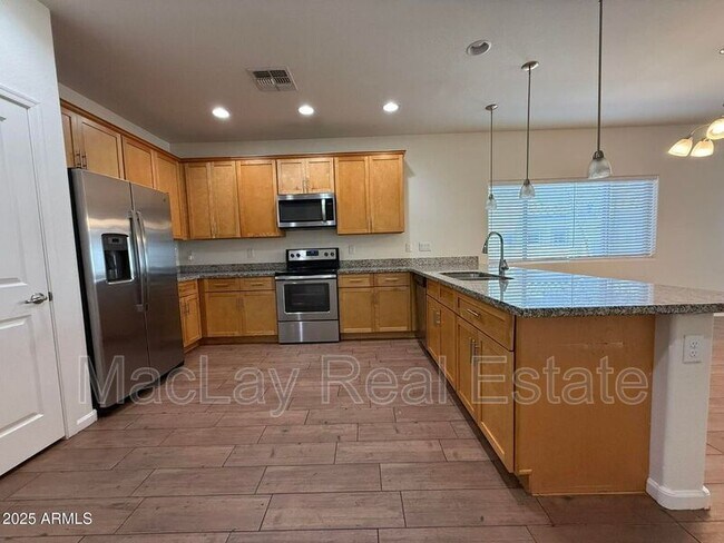 Foto del edificio - 1738 W Pollack St