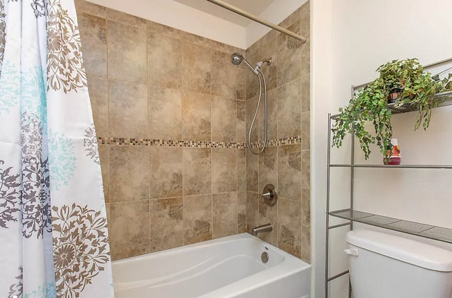Upstairs bathroom - 17427 Rachel Ave