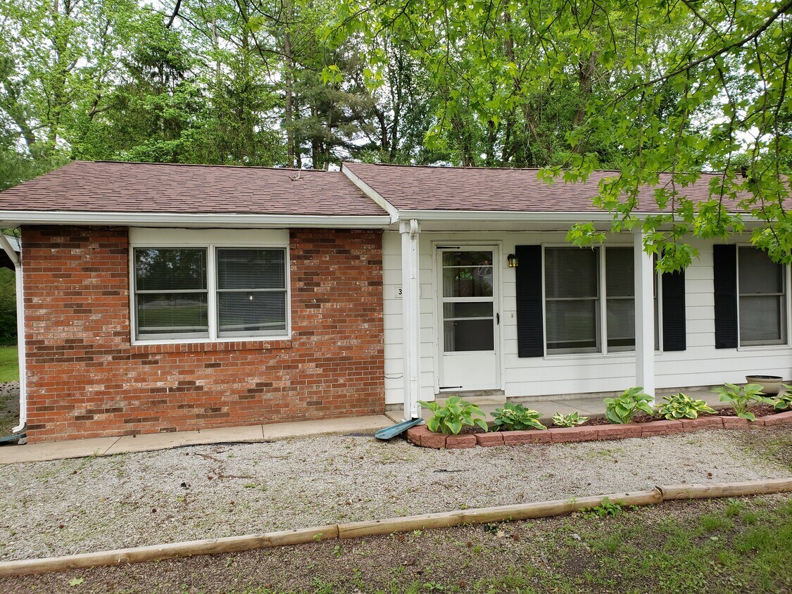 Foto del edificio - 38A Thornwood Ln