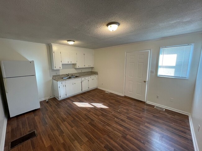 Foto del edificio - SRP-SH050-402 South 10th Street