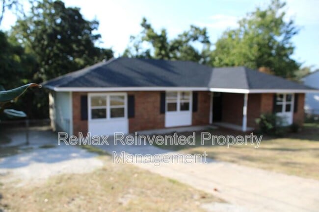 Foto del edificio - 3332 Hillis Rd