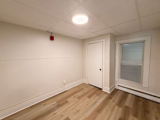 Foto del edificio - 407 Milton St