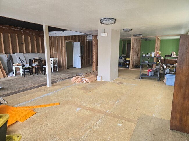 Foto del edificio - 719-711 1st Ave