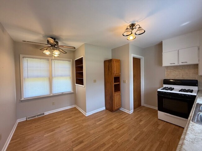 Foto del edificio - South End 3 Bed / 1 Bath