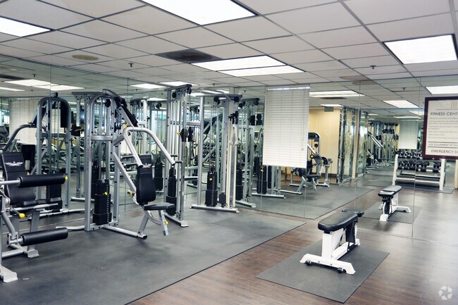 Gimnasio - CitiView Terrace Apartments