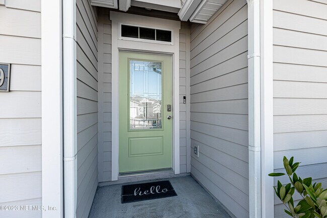Building Photo - 15759 Whitebark Dr