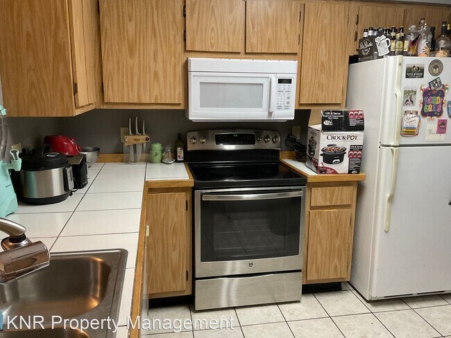 Foto del edificio - 2 br, 1.5 bath House - 2025 SW 39th Way
