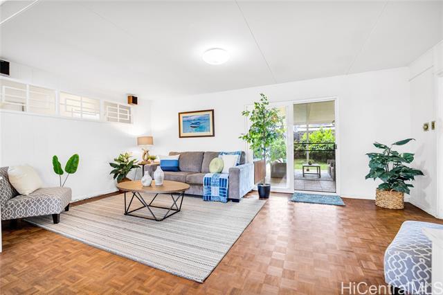 Foto del edificio - 5701 Haleola St