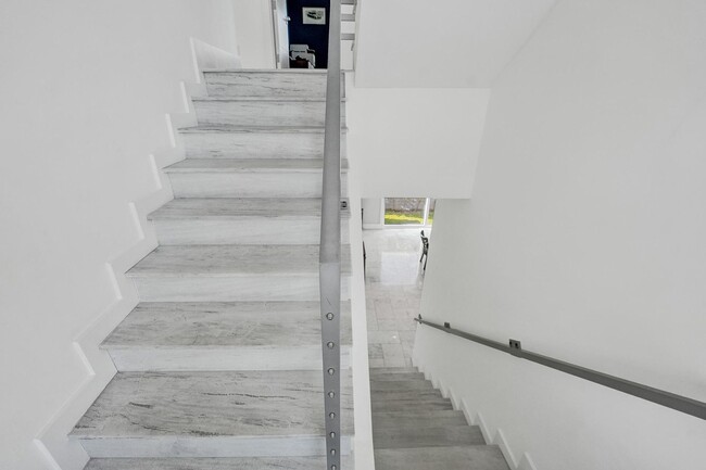 Foto del edificio - Intracoastal Pool Home New Construction - ...