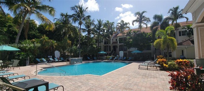 Foto del edificio - 5940 W Sample Rd