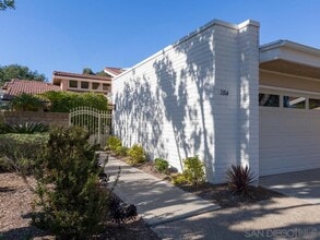 Building Photo - 1804 Caminito Ascua