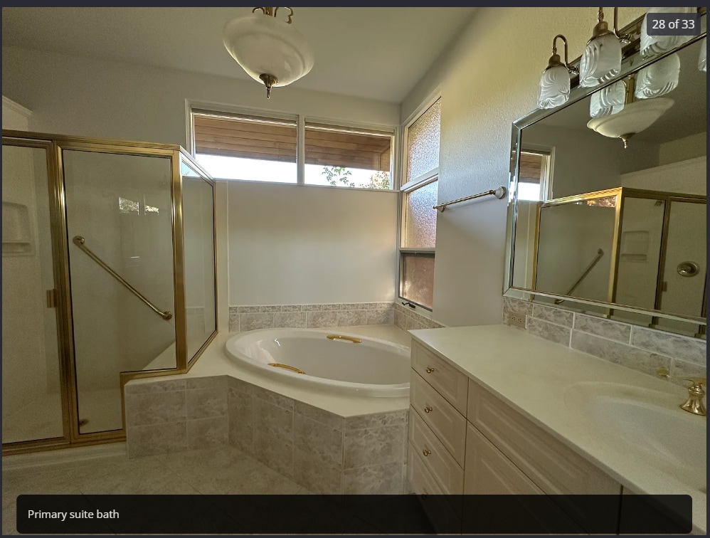 Foto del edificio - 10304 W Court St