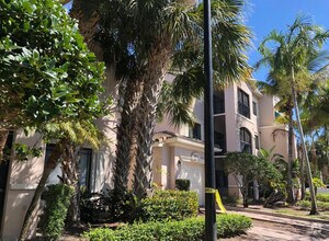 Building Photo - 2806 Veronia Dr