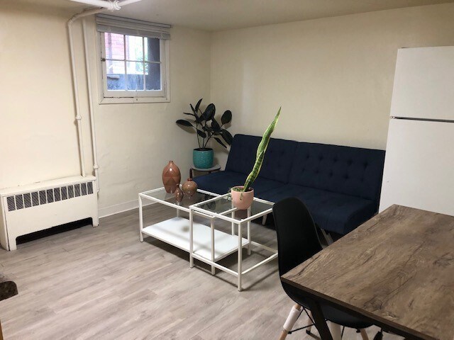 Foto del edificio - 603 W Nevada St