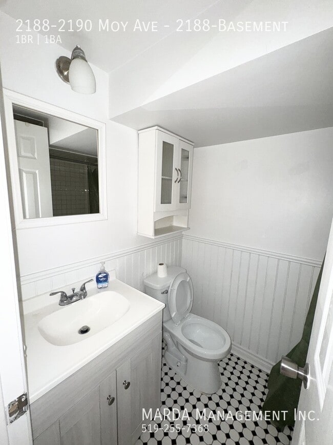 Building Photo - COZY & RENOVATED 1 BED/1 BATH LOWER SOUTH WALKERVILLE - INSCLUVISE