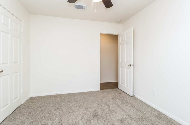 Building Photo - 61524 Tylergate Dr