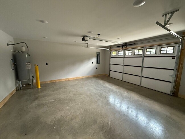 Foto del edificio - Brand New 3 BR Home in Charlotte