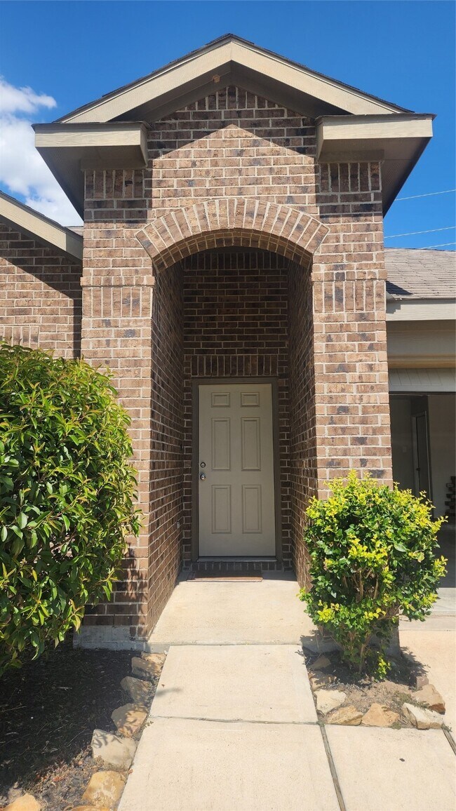 Foto del edificio - 29346 Dunns Creek Ct
