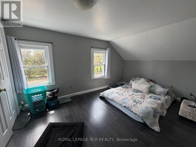 Photo du bâtiment - 174095 County Rd 25