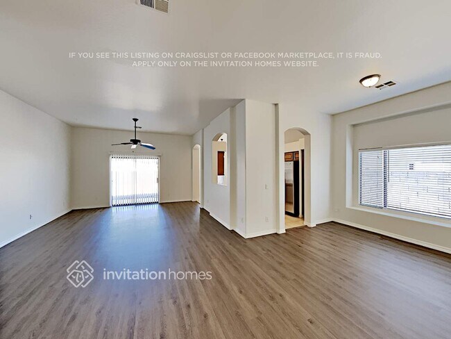 Foto del edificio - 660 S Lawson Dr