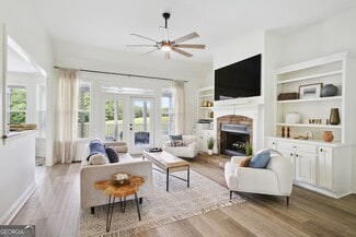 Building Photo - 524 Forrest Ave