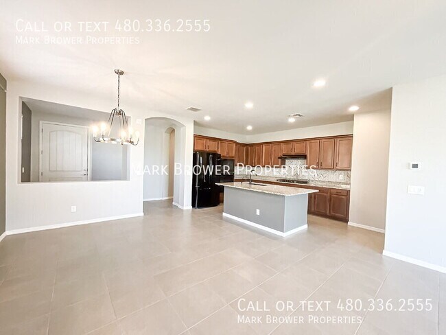 Building Photo - 2802 Canada De Oro Rd