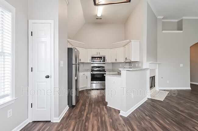 Building Photo - 5605 Bridge Mill Ln