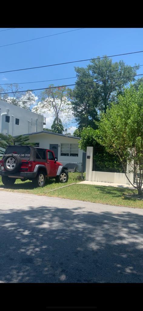 Foto del edificio - 3339 Frow Ave