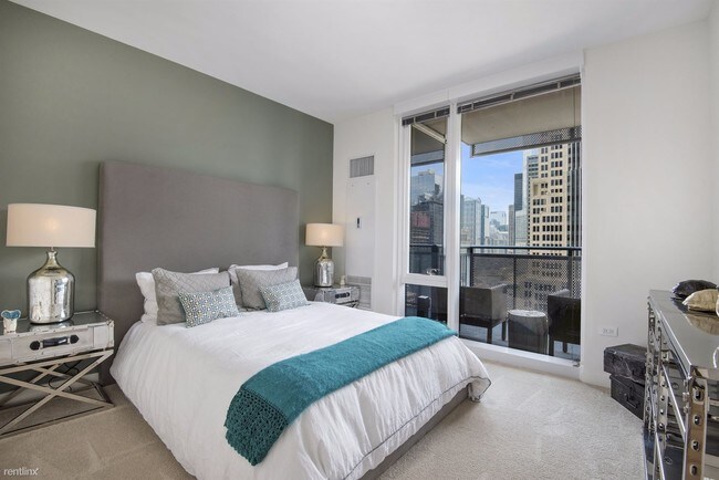 Foto del edificio - 340 E North Water St
