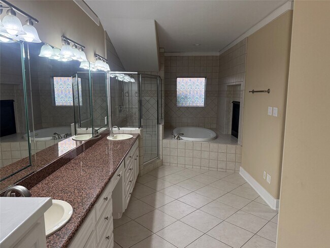 Foto del edificio - 332 Asbury St