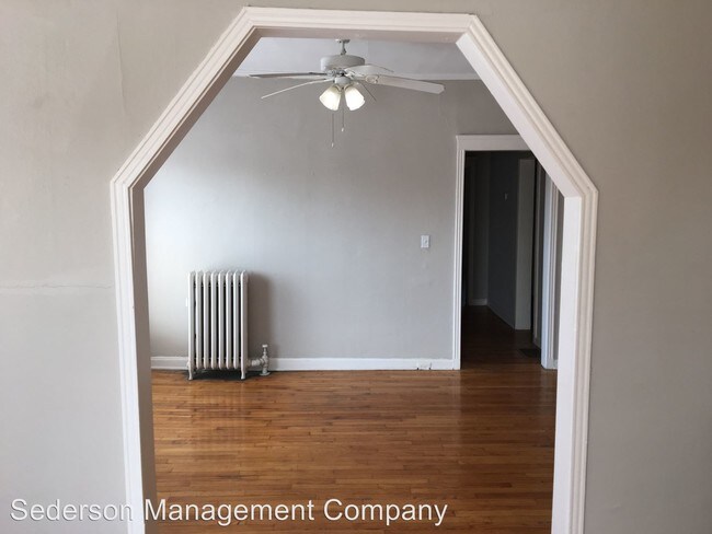 Foto del edificio - 2516 Holmes St