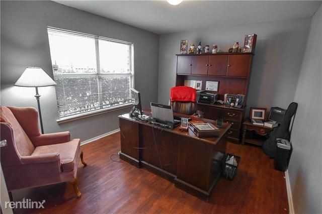 Foto del edificio - 5 br, 2 bath House - 4505 Claret Ct
