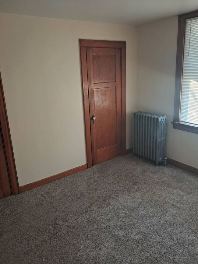 Foto del edificio - 3350N25thM