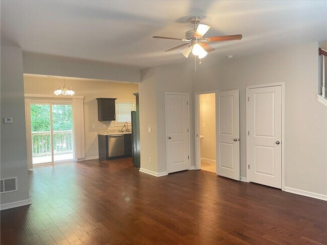 Building Photo - 1731 Brookside Lay Cir