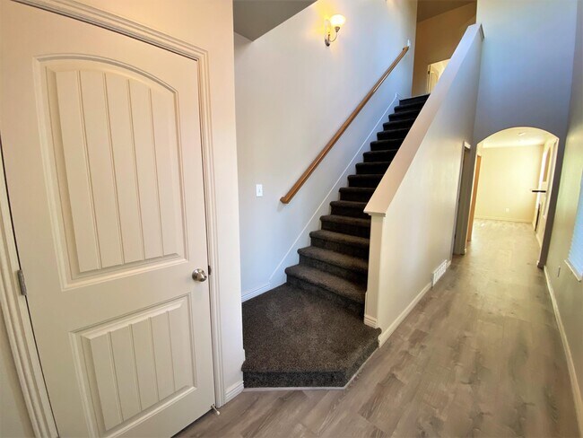 Foto del edificio - 7131 Cottage Point Dr