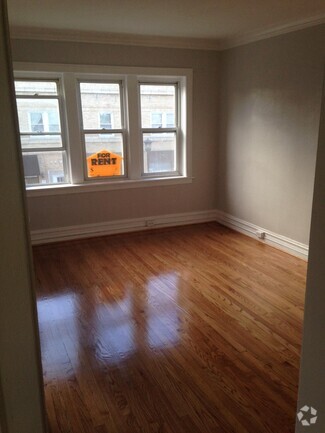 Building Photo - 337 S Ardmore Ave