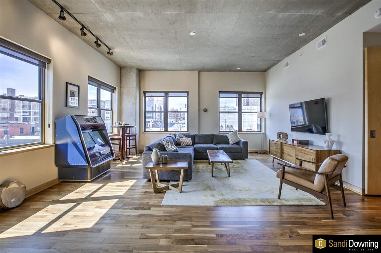 Foto principal - 1308 Jackson St