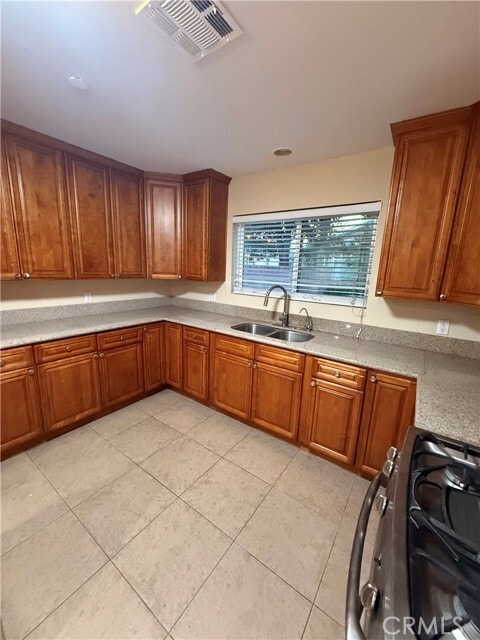 Building Photo - 6855 Matilija Ave