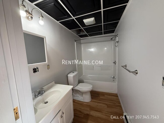 Foto del edificio - 35 Main St