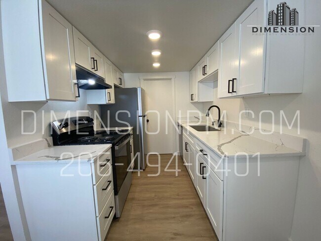 Foto del edificio - Bright & Comfortable 2-Bed, 1-Bath Condo –...