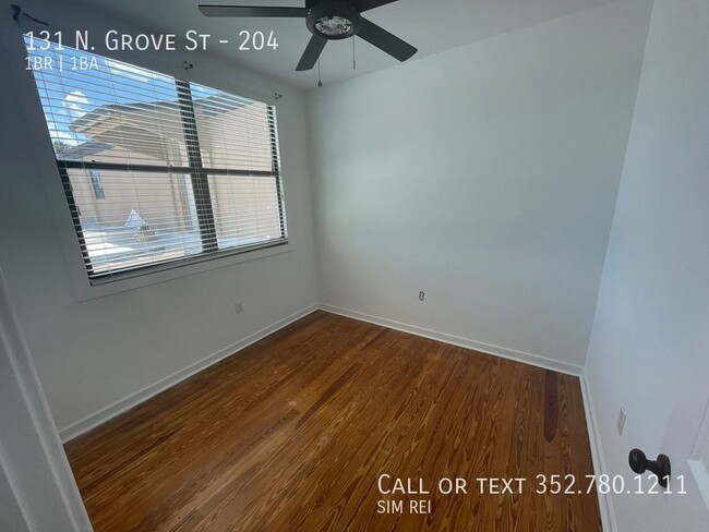 Building Photo - Downtown Eustis 1 Bed 1 Bath Upper Apartment
