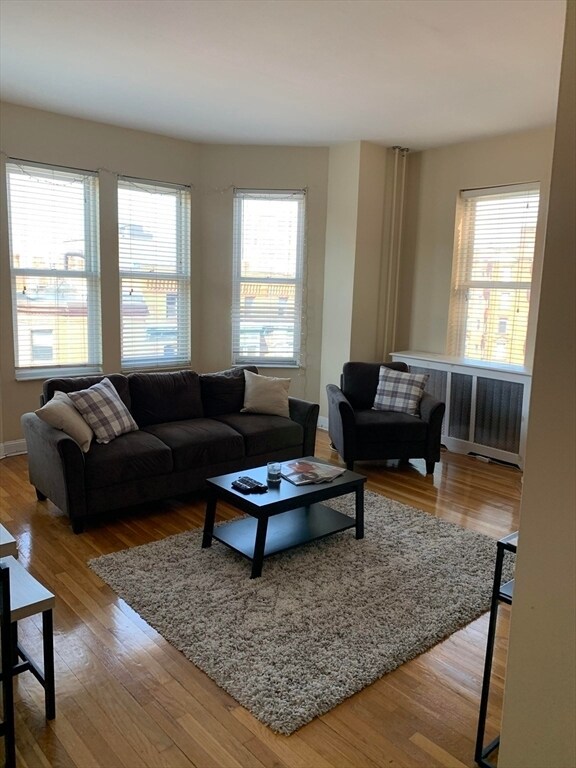 Foto principal - 411 Marlborough St
