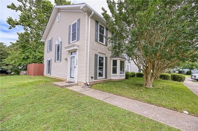 Building Photo - Yorkshire Downs Townhome