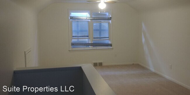 Building Photo - 3 br, 1 bath House - 17693 Greenview St.