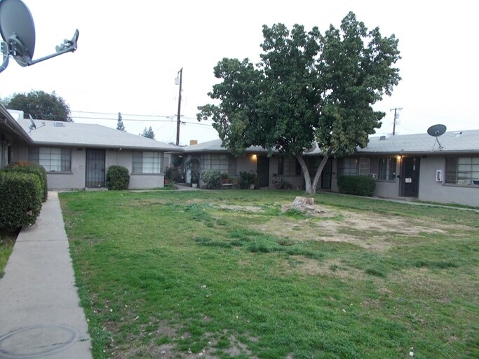Primary Photo - 2122 N 1st St
