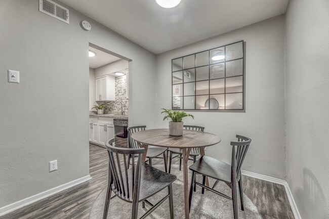 Foto del edificio - Northwood Heights Apartments