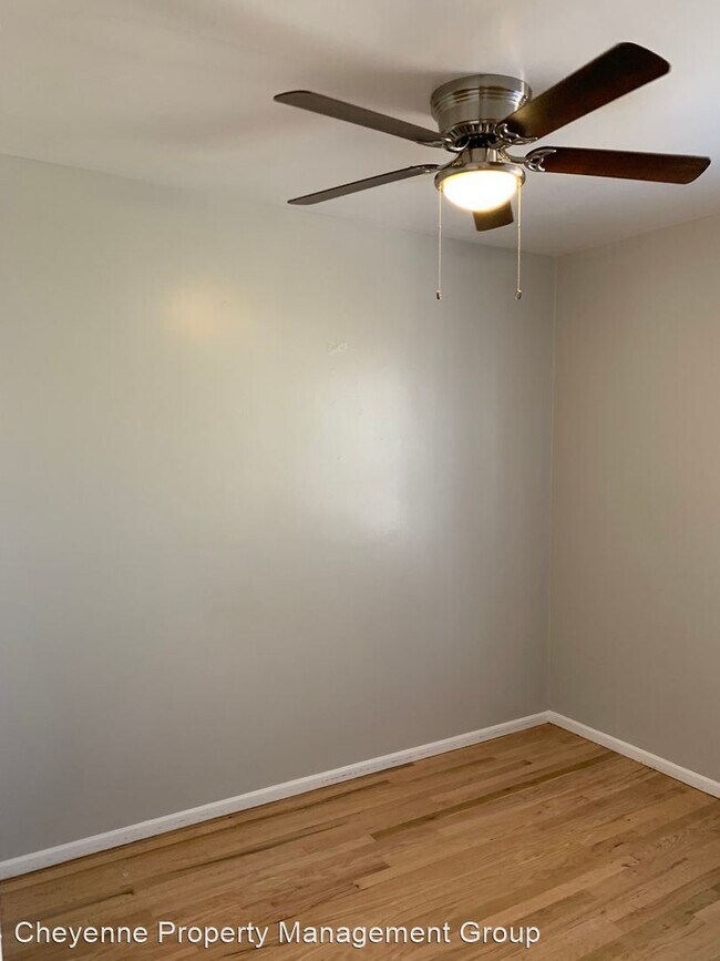 Building Photo - 2 br, 1 bath House - 1708 Logan Ave