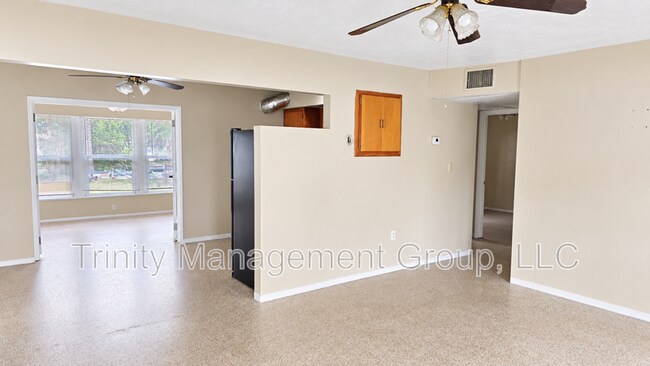 Building Photo - 5361 Marine Pkwy